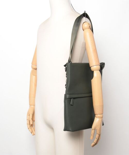 【セール】【Beverly Hills Polo Club/ビバリーヒルズポロクラブ】ポニーロゴ刺繍 シンセティックレザー ショルダーバッグ（ショルダーバッグ）｜BEVERLY HILLS POLO CLUB（ビバリーヒルズポロクラブ）