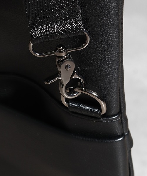 【セール】【Beverly Hills Polo Club/ビバリーヒルズポロクラブ】ポニーロゴ刺繍 シンセティックレザー ショルダーバッグ（ショルダーバッグ）｜BEVERLY HILLS POLO CLUB（ビバリーヒルズポロクラブ）