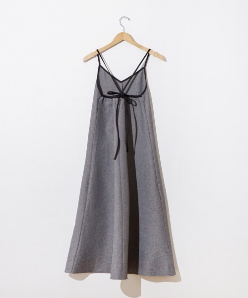 flower(フラワー)の「パイピングフレアワンピース(ワンピース・レディース・ベージュ/グレー・FREE)」の12枚目の写真