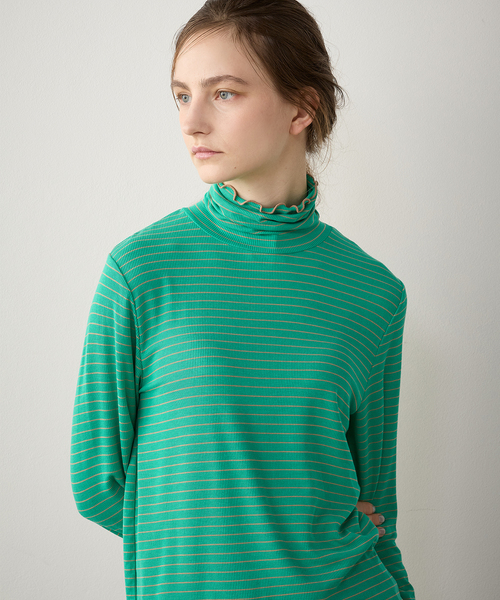 LE SOUK HOLIDAY(ルスークホリデー)の「メローハイネックプルオーバー(Tシャツ/カットソー・レディース・ネイビー/グリーン/ブラック/オフホワイト・M/L)」の3枚目の写真