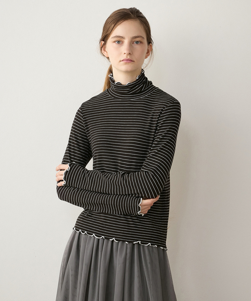 LE SOUK HOLIDAY(ルスークホリデー)の「メローハイネックプルオーバー(Tシャツ/カットソー・レディース・ネイビー/グリーン/ブラック/オフホワイト・M/L)」の1枚目の写真