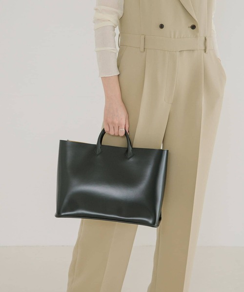 極美品 PIENI KOKO M - Musta lesson bag 極美品 PIENI KOKO M - Musta lesson bag