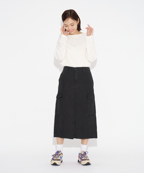 Levi's（リーバイス）の「Levi's/リーバイス カーゴ ミディスカート ブラック METEORITE（スカート・レディース・ブラック・23inch/27inch/26inch/25inch/24inch/28inch）」の15枚目の写真