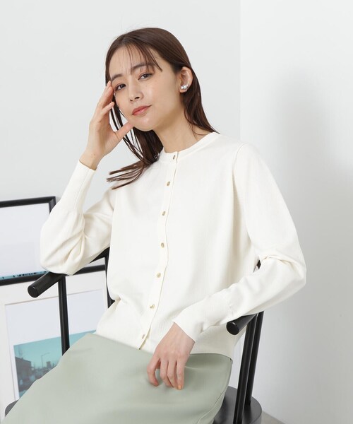 N.（N. Natural Beauty Basic）（エヌエヌナチュラルビューティーベーシック）の「◆ゴールドボタンカーディガン（カーディガン/ボレロ・レディース・グリーン/ネイビー/オフホワイト・MEDIUM）」の13枚目の写真