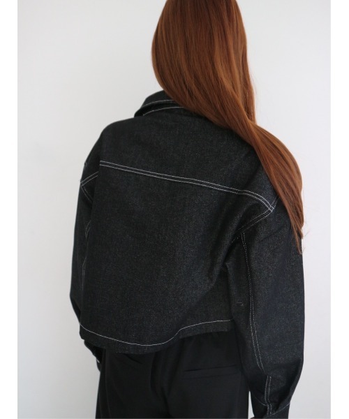 TRUNC（トランクエイティーエイト）の「Cropped Denim Jacket（デニムジャケット・レディース・ネイビー/ブラック・FREE）」の6枚目の写真