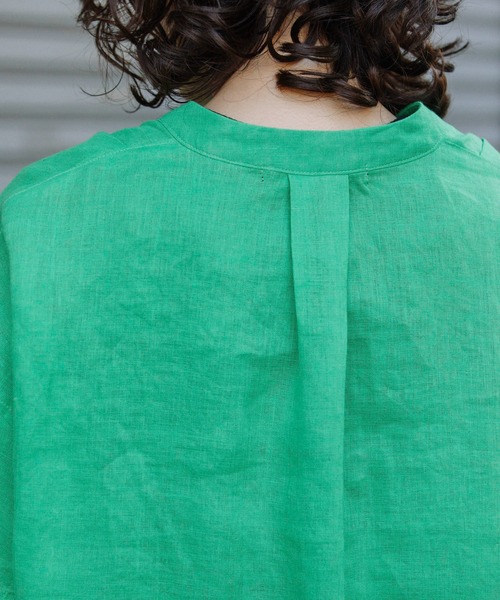 Munich（ミューニック）の「60sフレンチリネンキャンバスVネックシャツ（シャツ/ブラウス・レディース・グリーン/ホワイト/ブラック/アイボリー・FREE）」の15枚目の写真