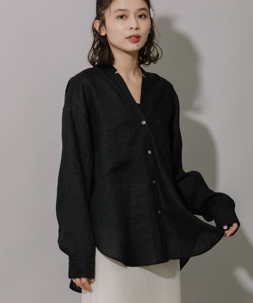 Munich（ミューニック）の「60sフレンチリネンキャンバスVネックシャツ（シャツ/ブラウス・レディース・グリーン/ホワイト/ブラック/アイボリー・FREE）」の20枚目の写真