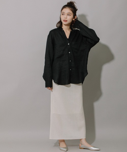 Munich（ミューニック）の「60sフレンチリネンキャンバスVネックシャツ（シャツ/ブラウス・レディース・グリーン/ホワイト/ブラック/アイボリー・FREE）」の17枚目の写真