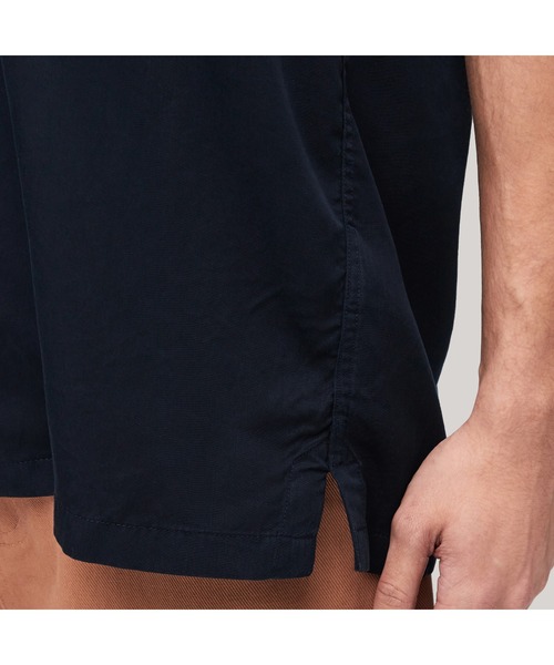 tommy jeans（トミー ジーンズ）の「リラックスグラフィックリゾートシャツ（シャツ/ブラウス・メンズ・ネイビー・LARGE/MEDIUM/SMALL/X-LARGE）」の6枚目の写真