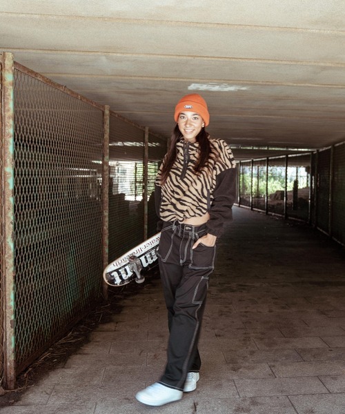 ROXY（ロキシー）の「SWING PANTS/ロキシーワークワイドパンツ（その他パンツ・レディース・ブラック/ブラウン/グリーン・MEDIUM/SMALL/LARGE）」の2枚目の写真
