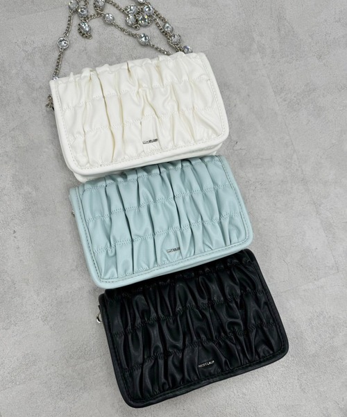 one after another NICE CLAUP（ワンアフターアナザーナイスクラップ）の「ビジューストラップ付きスマホショルダー（ショルダーバッグ・レディース・ブラック/アイボリー/サックスブルー/シルバー・FREE）」の8枚目の写真