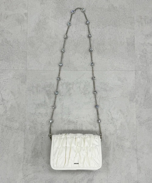 one after another NICE CLAUP（ワンアフターアナザーナイスクラップ）の「ビジューストラップ付きスマホショルダー（ショルダーバッグ・レディース・ブラック/アイボリー/サックスブルー/シルバー・FREE）」の5枚目の写真