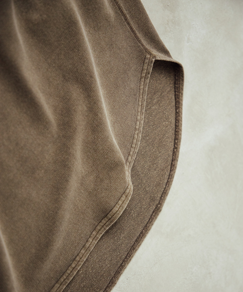 JOURNAL STANDARD（ジャーナルスタンダード）の「OE ピグメント 1Bヘンリーネック ショートスリーブ（Tシャツ/カットソー・メンズ・ブラック系その他/ホワイト/ブラウン/ライトグリーン・MEDIUM/LARGE）」の6枚目の写真