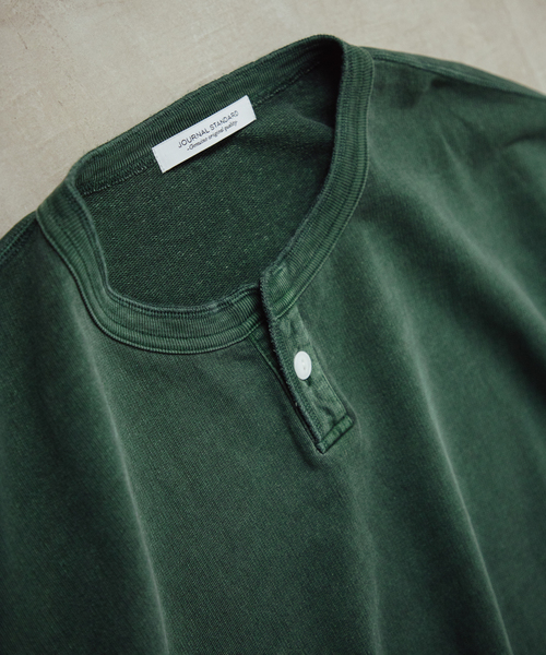 JOURNAL STANDARD（ジャーナルスタンダード）の「OE ピグメント 1Bヘンリーネック ショートスリーブ（Tシャツ/カットソー・メンズ・ブラック系その他/ホワイト/ブラウン/ライトグリーン・MEDIUM/LARGE）」の7枚目の写真