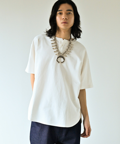 JOURNAL STANDARD（ジャーナルスタンダード）の「OE ピグメント 1Bヘンリーネック ショートスリーブ（Tシャツ/カットソー・メンズ・ブラック系その他/ホワイト/ブラウン/ライトグリーン・MEDIUM/LARGE）」の13枚目の写真