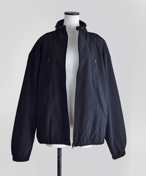 Marient（マリエント）の「ジップアップナイロンブルゾン【unisex】（ナイロンジャケット・レディース・ベージュ/ブラック・FREE）」の22枚目の写真