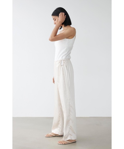 新品☆ALEXIA STAM Ribbon Straight Pants ALEXIA STAM（アリシアスタン）の「Ribbon Satin Straight Pants