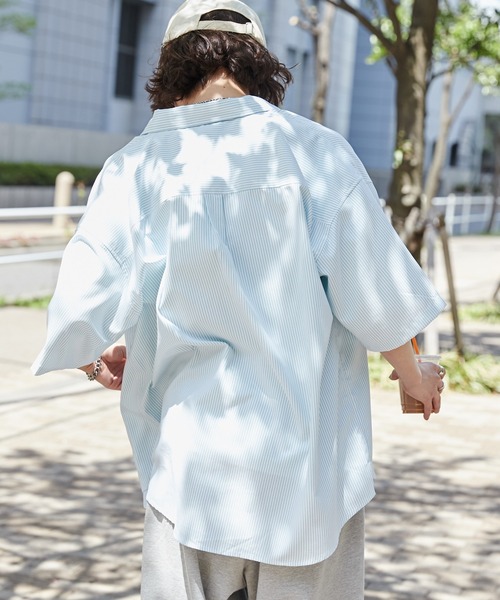 WEGO（ウィゴー）の「WEGO/イージーケアオックスフォードシャツ（シャツ/ブラウス・メンズ・グリーン系その他4/ブルー系その他4/ベージュ系その他/ブルー系その他・SMALL/MEDIUM/LARGE）」の19枚目の写真