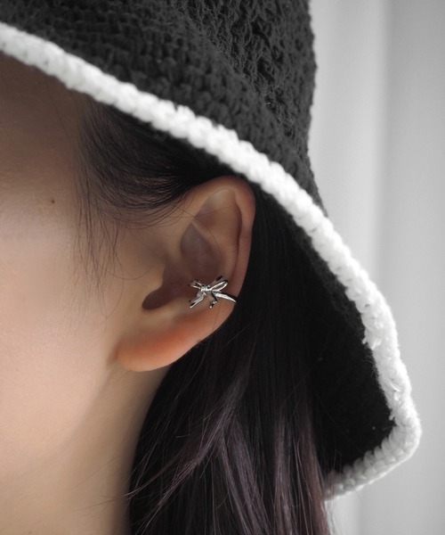 minia(ミニア)の「リボンイヤーカフ(イヤーカフ・レディース・シルバー/ゴールド・FREE)」の7枚目の写真