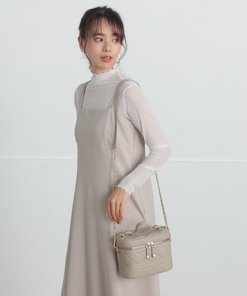 ALTROSE(アルトローズ)の「3WAY バニティバッグ キルティング ショルダーバッグ エレブ(ショルダーバッグ・レディース・ブラック/アイボリー/ピンク/ベージュ/ライトブルー・FREE)」の20枚目の写真