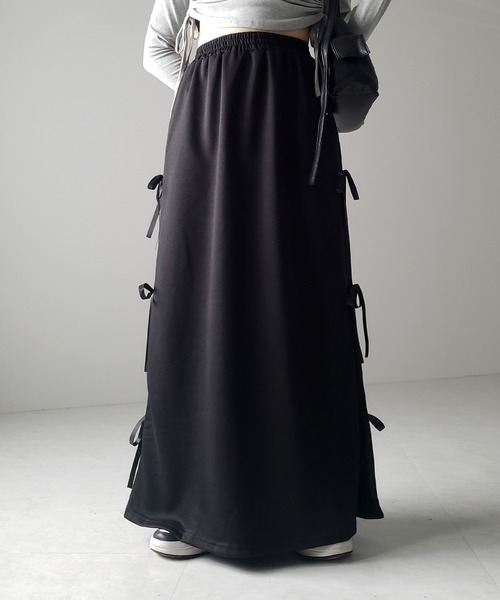 me+em select(ミームセレクト)の「【 2color 】3ストラップサイドリボンロングスウェットスカート/ three strap side ribbon long sweat skirt(スカート・レディース・グレー/ブラック・FREE)」の20枚目の写真