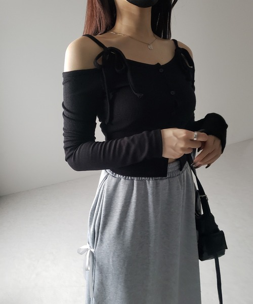 me+em select(ミームセレクト)の「【 2color 】3ストラップサイドリボンロングスウェットスカート/ three strap side ribbon long sweat skirt(スカート・レディース・グレー/ブラック・FREE)」の13枚目の写真