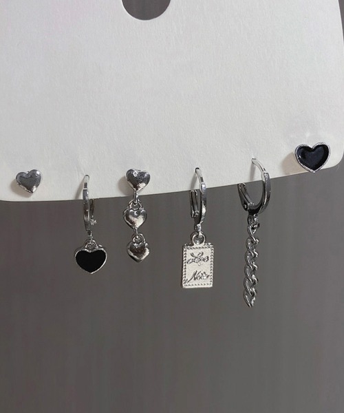 Miniministore(ミニミニストア)の「マルチ 揺れる フープピアス6個セット(ピアス(両耳用)・レディース・シルバー・FREE)」の1枚目の写真
