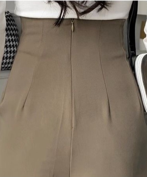 Coo+i（クーイ）の「ハイウエストタックワイドパンツ（その他パンツ・レディース・ブラック/モカ・S/M）」の7枚目の写真