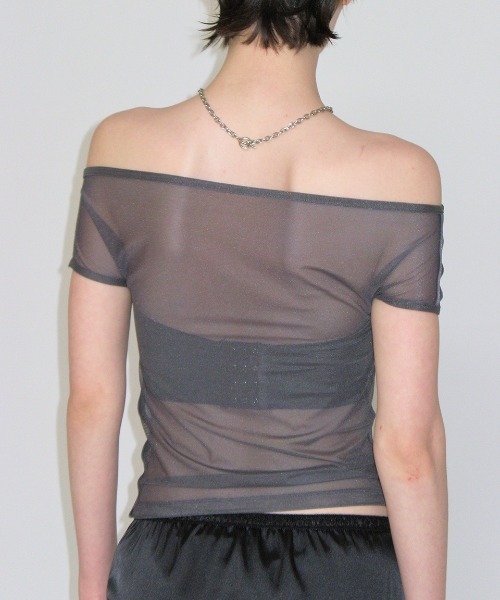 CRANK(クランク)の「A'GEM/9 × .kom 『CRANK/クランク』 MESH LINE OFF SHOULDER TOP/メッシュラインオフショルダートップス(Tシャツ/カットソー・レディース・カーキ/アイボリー/チャコールグレー・FREE)」の13枚目の写真