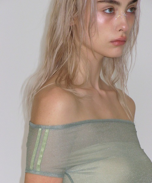 CRANK(クランク)の「A'GEM/9 × .kom 『CRANK/クランク』 MESH LINE OFF SHOULDER TOP/メッシュラインオフショルダートップス(Tシャツ/カットソー・レディース・カーキ/アイボリー/チャコールグレー・FREE)」の10枚目の写真