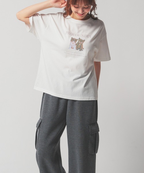 Honeys(ハニーズ)の「アニマルプリントTシャツ(Tシャツ/カットソー・レディース・スミクロ/ホワイト/サックスブルー系/アイボリー・S/M/L/LL)」の11枚目の写真
