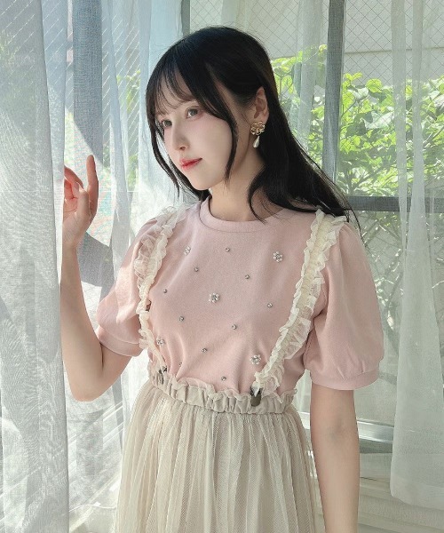 F i.n.t(フィント)の「パール&ビジューフラワーカットトップス/fint(Tシャツ/カットソー・レディース・ライトブルー/ブラック/オフホワイト/ライトピンク・FREE)」の7枚目の写真