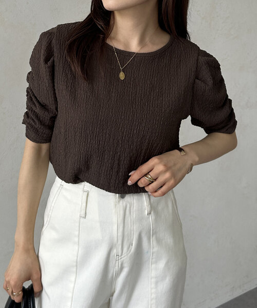 Thevon（ゼボン）の「パフスリーブ5分袖エンボスプルオーバー（Tシャツ/カットソー・レディース・ダークブラウン/イエロー/オフホワイト/ブルー・FREE）」の21枚目の写真