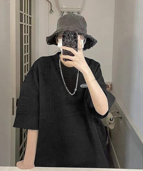 AsaAura(アサオーラ)の「エンボス加工ロゴtシャツ メンズ 韓国風(Tシャツ/カットソー・メンズ・ホワイト/ブラック/グレー・M/L)」の11枚目の写真