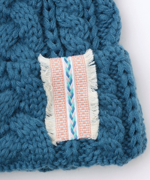 チチカカ（チチカカ）の「ケーブル編みニットキャップ（ニットキャップ/ビーニー・レディース・ボルドー/アイボリー/ブルー/ブラック・FREE）」の16枚目の写真