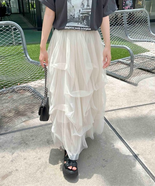 INGNI（イング）の「タックチュールスカート（スカート・レディース・ブラック/グレー/オフホワイト・FREE）」の4枚目の写真