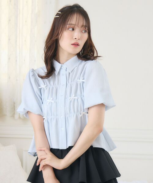 ems excite（エムズエキサイト）の「ポコポコリボンペプラムSH（シャツ/ブラウス・レディース・ブルー/ブラック/ホワイト・FREE）」の16枚目の写真