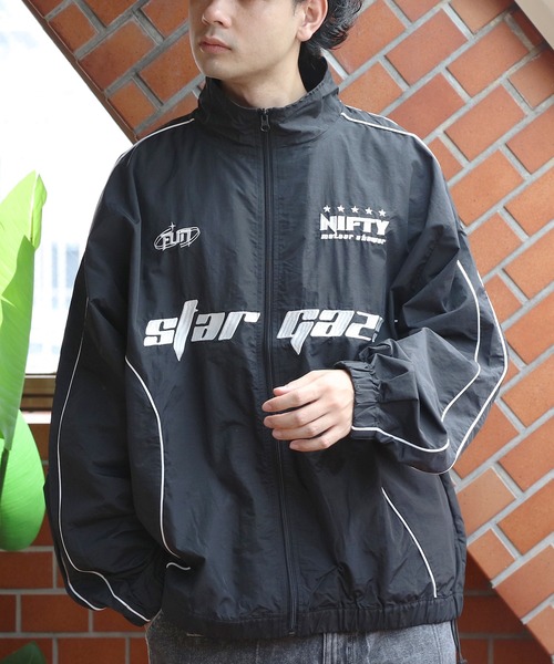 ８(eight)（エイト）の「ナイロンパイピングブルゾン（ナイロンジャケット・メンズ・ブラック/ネイビー/チャコール/オフホワイト・MEDIUM/LARGE）」の15枚目の写真