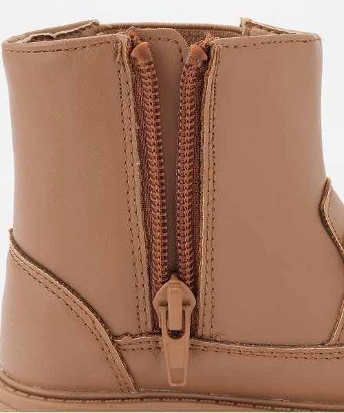 petit main（プティマイン）の「モチーフショートブーツ（ブーツ・キッズ・グレー/ライトベージュ・14cm/15cm/16cm/17cm）」の10枚目の写真