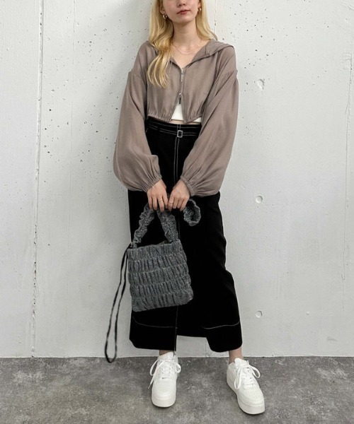 archives（アルシーヴ）の「グリッターギャザーショルダー（ショルダーバッグ・レディース・ブラック/ブラウン/シルバー・FREE）」の4枚目の写真