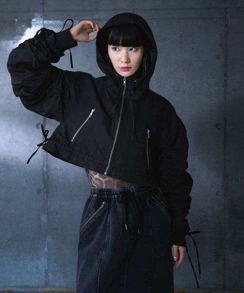 HARE（ハレ）の「【EDGY MODE】フードショートギャザーブルゾン(HARE)（ブルゾン・レディース・ブラック・FREE）」の6枚目の写真