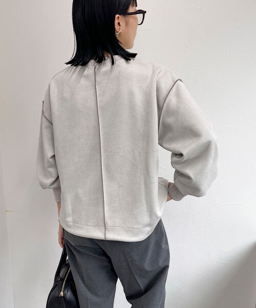 fredy emue(フレディエミュ)の「フェイクスエードダンボールプルオーバー(Tシャツ/カットソー・レディース・グレイッシュブルー/ベージュ/チャコールグレー/ライトグレー・38)」の2枚目の写真