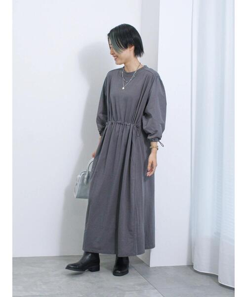 Samansa Mos2 blue（サマンサモスモスブルー）の「ドッキングドロストワンピース（ワンピース・レディース・ブラック/チャコールグレー/ベージュ・F）」の21枚目の写真