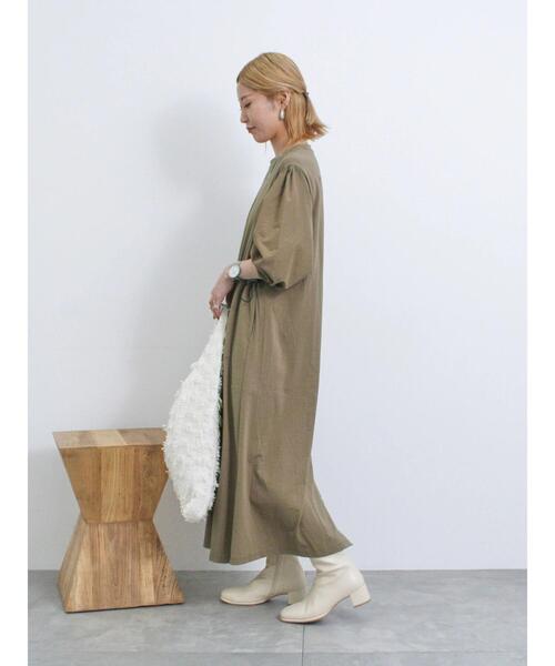 Samansa Mos2 blue（サマンサモスモスブルー）の「ドッキングドロストワンピース（ワンピース・レディース・ブラック/チャコールグレー/ベージュ・F）」の13枚目の写真