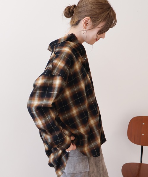 AMERICAN HOLIC（アメリカンホリック）の「バックタックチェックビエラシャツ（シャツ/ブラウス・レディース・キャメル/レッド/ブラック/アイボリー・M/L）」の13枚目の写真