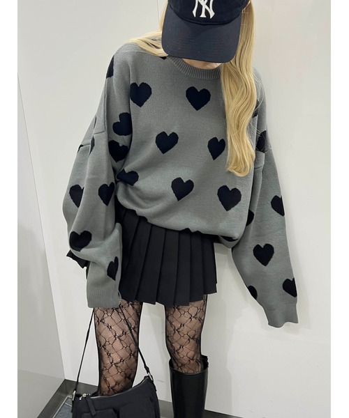 WC（ダブル シー）の「ハートビッグニット（ニット/セーター・レディース・ピンク/グレー・FREE）」の2枚目の写真