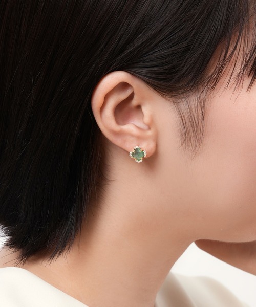 VENDOME AOYAMA(ヴァンドーム青山)の「K18YG グリーンカルセドニー ピアス(ピアス(両耳用)・レディース・イエローゴールド・ONE SIZE)」の4枚目の写真