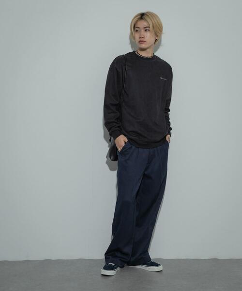 SENSE OF PLACE by URBAN RESEARCH(センスオブプレイスバイアーバンリサーチ)の「シシュウフェイクスエードC/Nスウェット(スウェット・メンズ・チャコールグレー/ライトベージュ/ブラウン/ダークブラウン/ベージュ・MEDIUM/LARGE)」の11枚目の写真