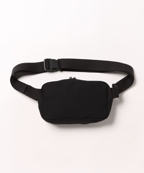 MARGARET HOWELL idea ボディバッグ ブラック MARGARET HOWELL idea ボディバッグ ブラック Color:ブラック