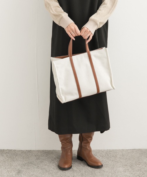 URBAN RESEARCH DOORS(アーバンリサーチドアーズ)の「起毛ツイルA4トートバッグ(トートバッグ・レディース・ベージュ/グレー・ONE)」の5枚目の写真